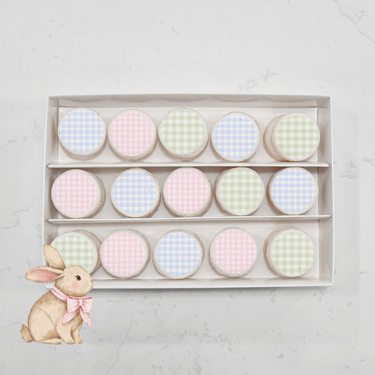 MACARON GIFT BOX - Pastel Gingham